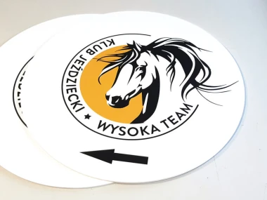 Indywidualna tablica kształtowa z nadrukiem, PCV 5mm, laminat matowy, średnica 60 cm - Wzór graficzny. Grafika przedstawia