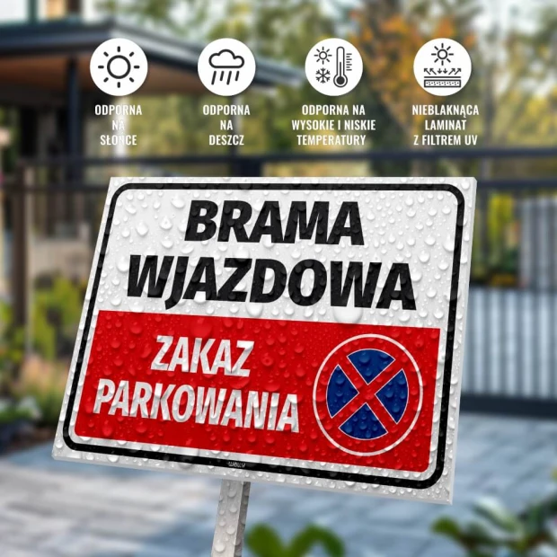 Tabliczka Brama wjazdowa, zakaz parkowania - Wzór graficzny. Prostokątna tabliczka z napisem w dużych literach, czerwony
