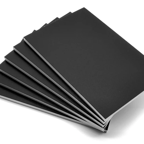 Tabliczka kredowa A5 - Wzór graficzny. Prosta, prostokątna forma w kolorze czarnym z gładką powierzchnią