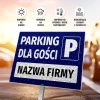 Tabliczka Parking dla gości z polem na nazwę - Wzór graficzny. Prosty kształt prostokąta, niebieskie tło z białymi napisami