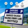 Tabliczka Parking dla gości z polem na nazwę - Wzór graficzny. Prostokątna tabliczka z niebieskim tłem i białymi napisami