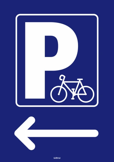 Niebieska naklejka informacyjna z białym piktogramem parkingu, rowerem i strzałką kierunkową w lewo