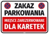 Naklejka Zakaz parkowania Miejsce zarezerwowane dla karetek - Wzór graficzny. Prostokąt z czerwonymi i niebieskimi symbolami