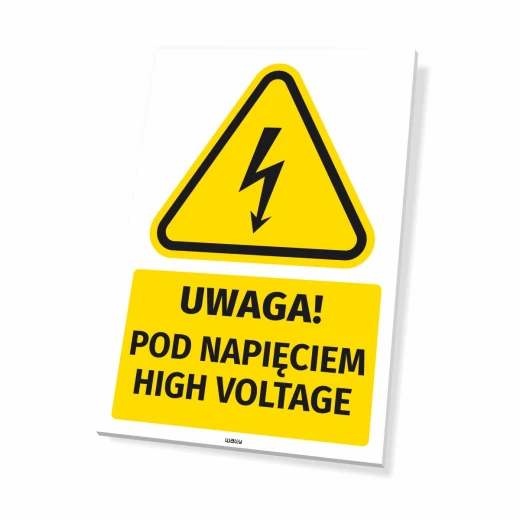 Żółta tabliczka ostrzegawcza BHP z napisem Uwaga! Pod napięciem High voltage i piktogramem błyskawicy