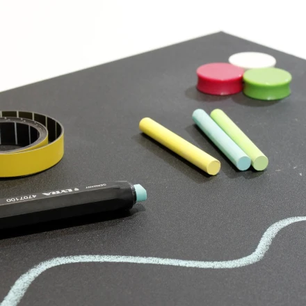 Folia magnetyczna kredowa