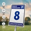 Tabliczka Miejsce parkingowe, zarezerwowane , z oznaczeniem, numerem - Wzór graficzny. Prosta tabliczka z niebieskim tłem