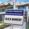 Tabliczka: miejsca parkingowe mieszkańców wspólnoty, z nazwą, ulicą, oznaczeniem