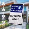 Tabliczka: parking dla lokatorów z nazwą spółdzielni, wspólnoty