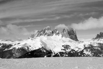 Fototapeta na ścianę Canazei Włochy widok na ośnieżone góry FP 2046