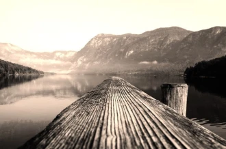 Fototapeta na ścianę drewniane molo z widokiem na jezioro FP 1826