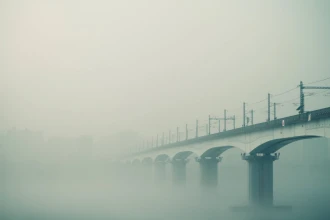 Fototapeta na ścianę most ukryty za mgłą FP 4020