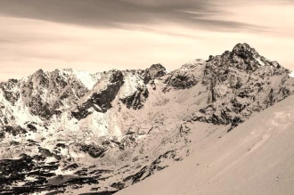 Fototapeta na ścianę wyjątkow zdjęcie szczytów górskich FP 1960