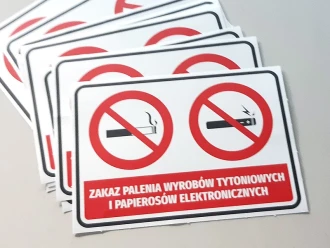 Naklejka Zakaz palenia wyrobów tytoniowych i papierosów elektronicznych N137